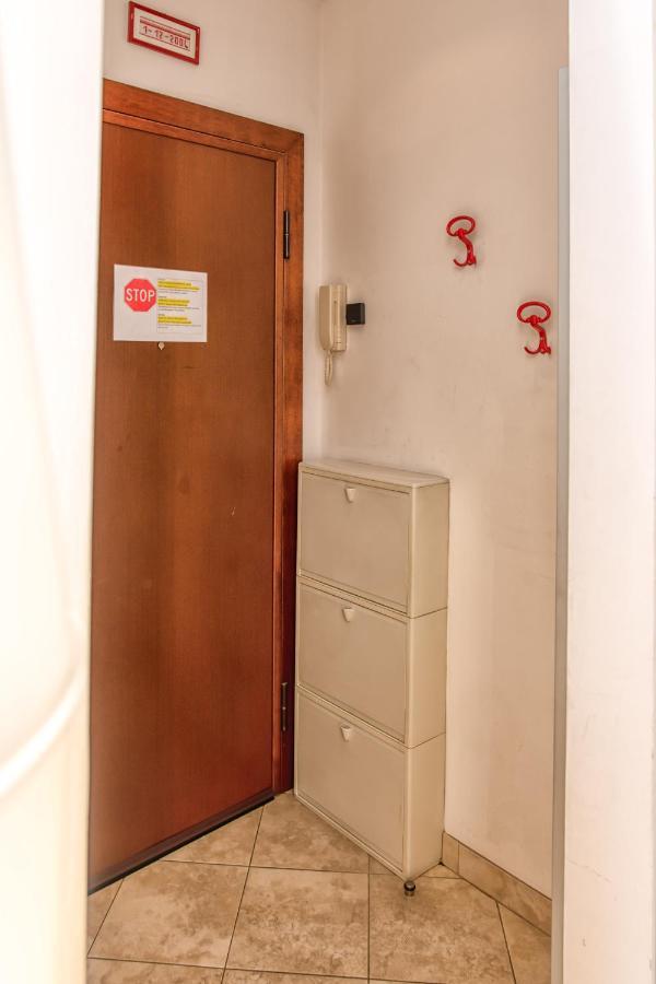 Studio Lunigiana Milano Stazione Milano Eksteriør billede