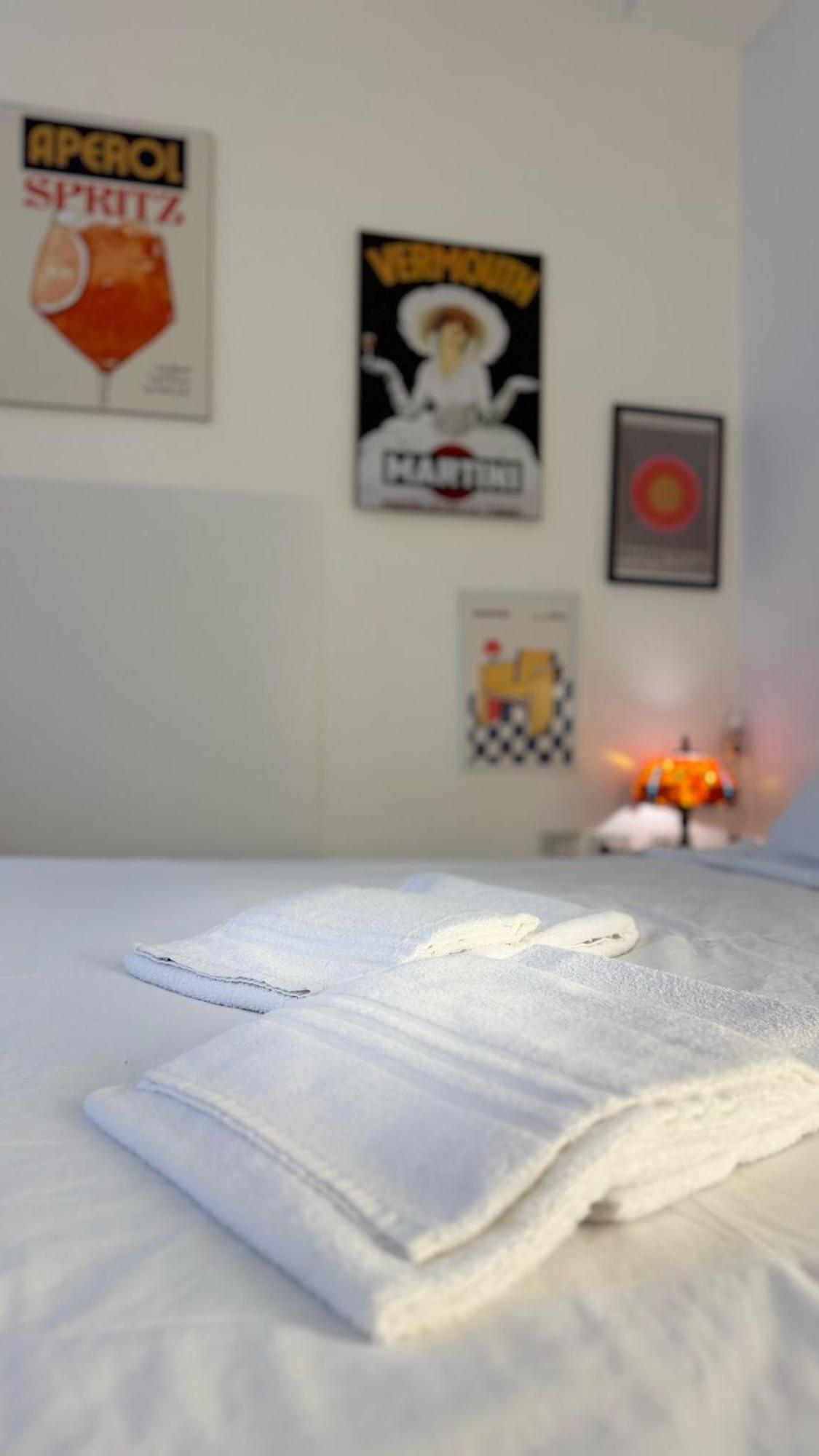 Studio Lunigiana Milano Stazione Milano Eksteriør billede